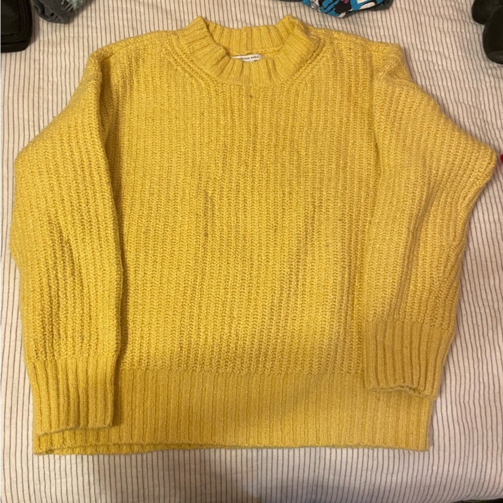American Eagle yellow oversized knitted sweater – women’s small